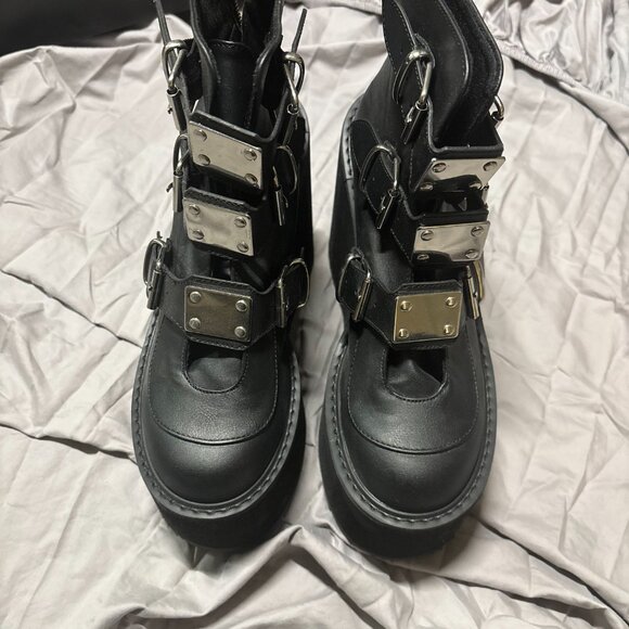 Demonia Black Platform boots, Size 9 - Picture 4 of 5